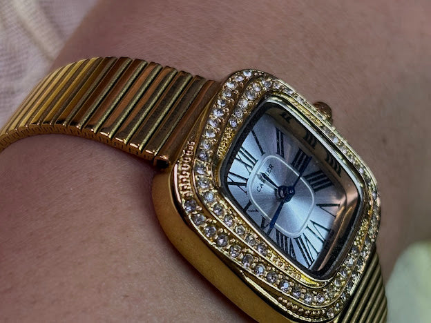 Montre luxe Or lunettes diamond