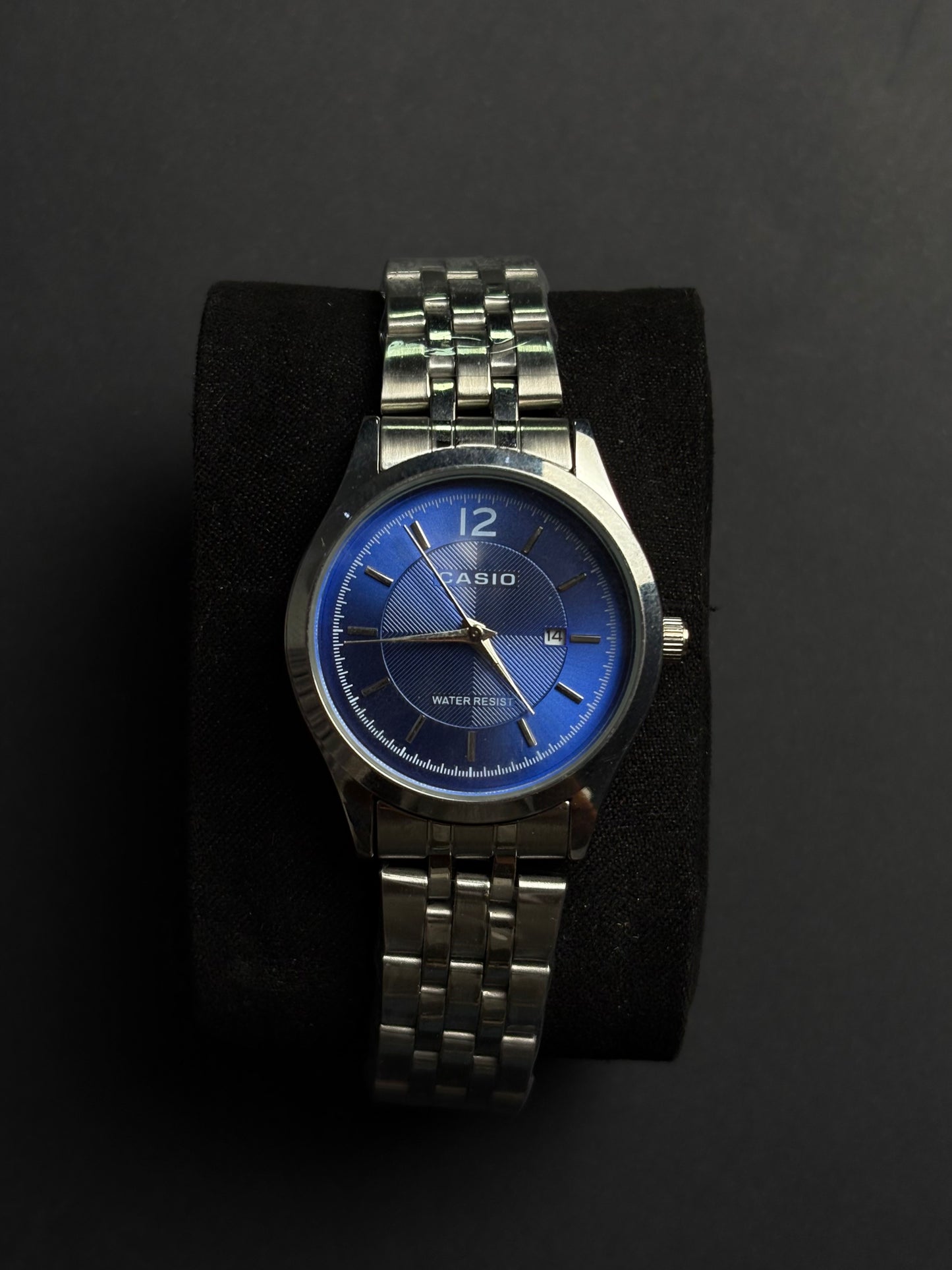 Montre casio Femme - cadran bleu