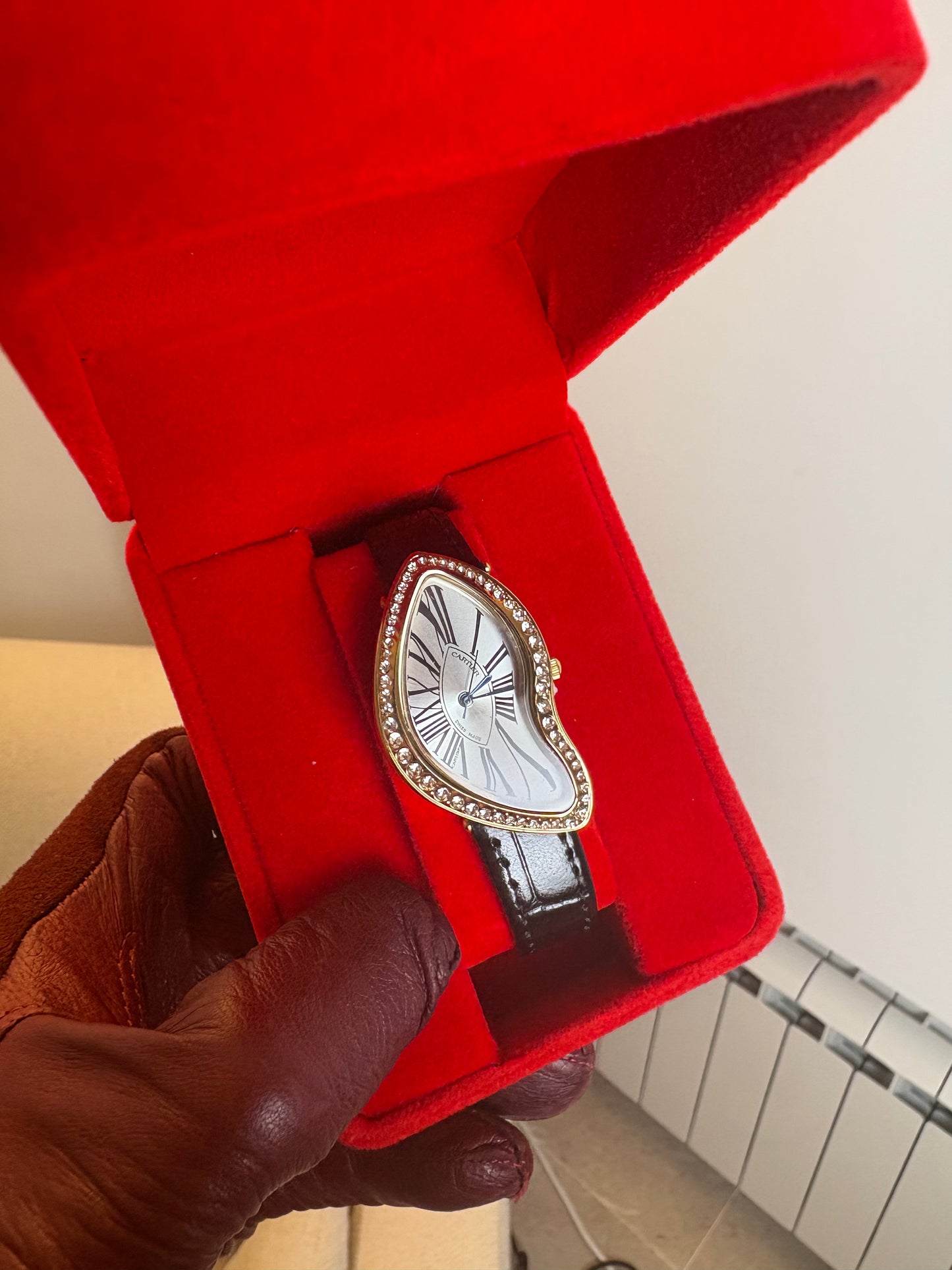 Montre Cartier Crash – Cadran Blanc & Lunette Diamants