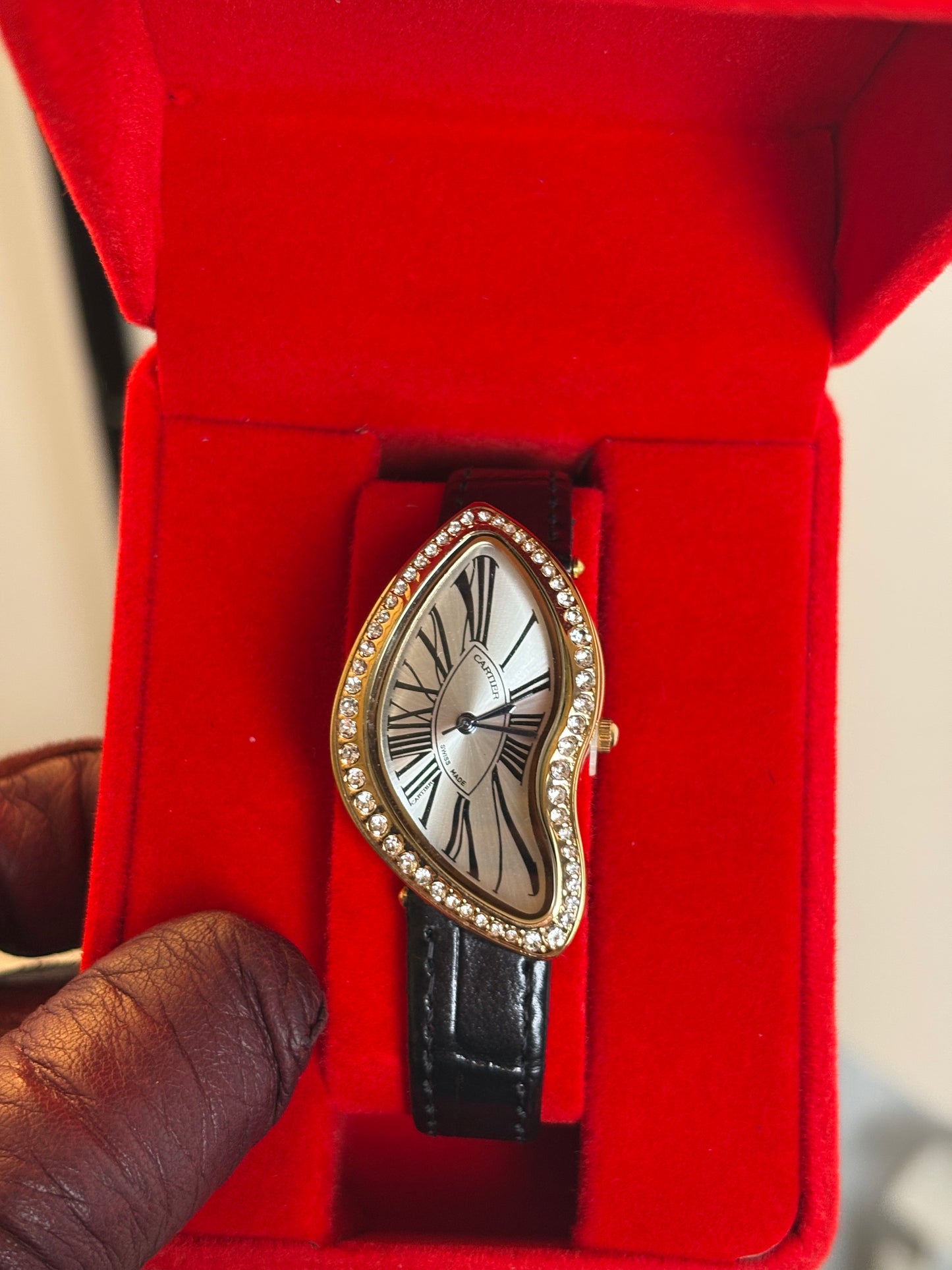 Montre Cartier Crash – Cadran Blanc & Lunette Diamants
