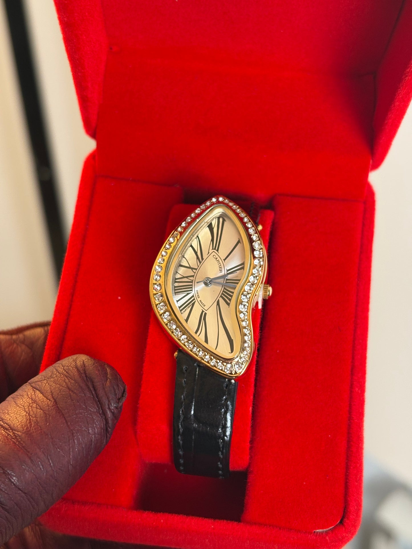 Montre Cartier Crash – Cadran Blanc & Lunette Diamants