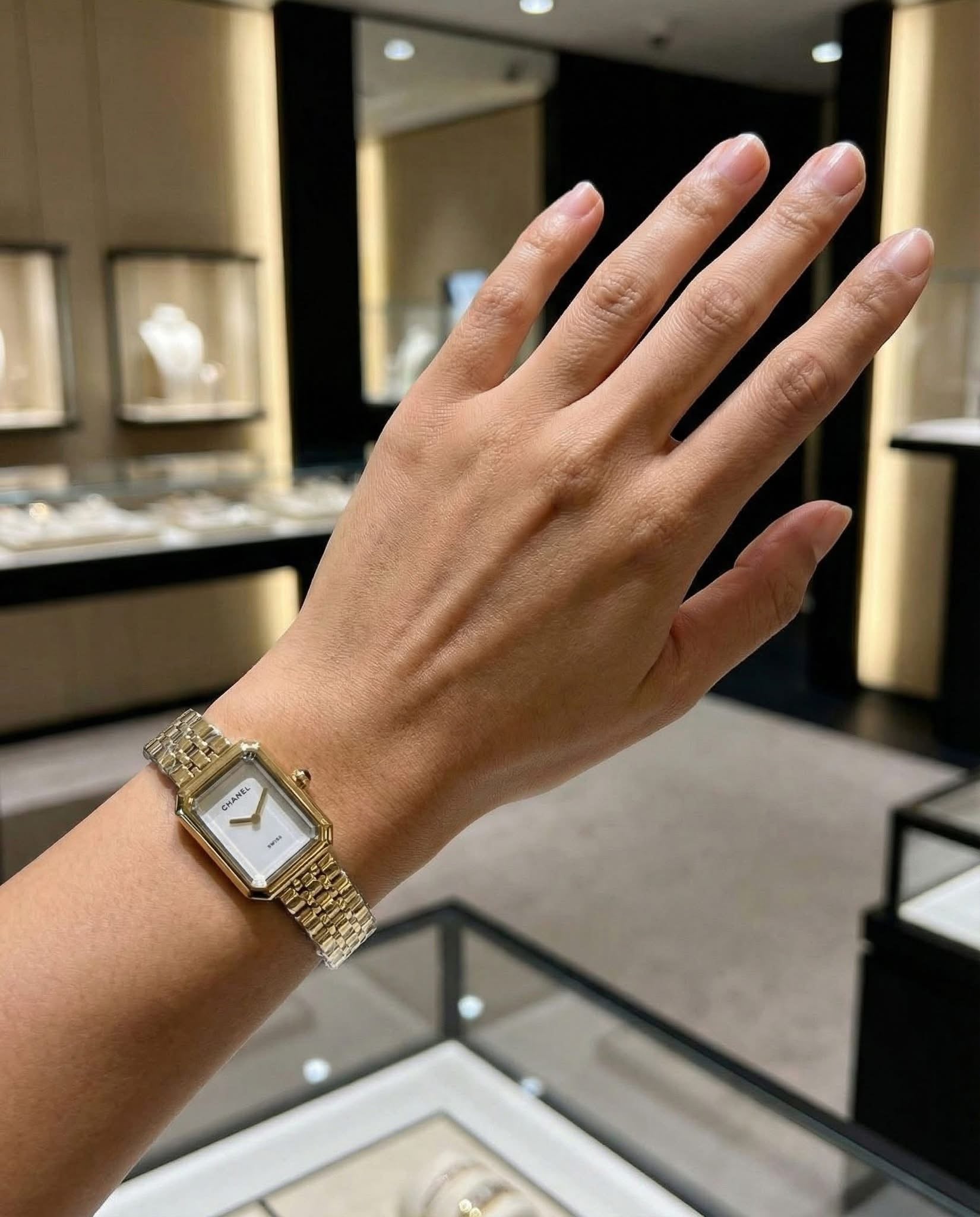 The Golden Elegance Watch - ABL MADEMOISELLE